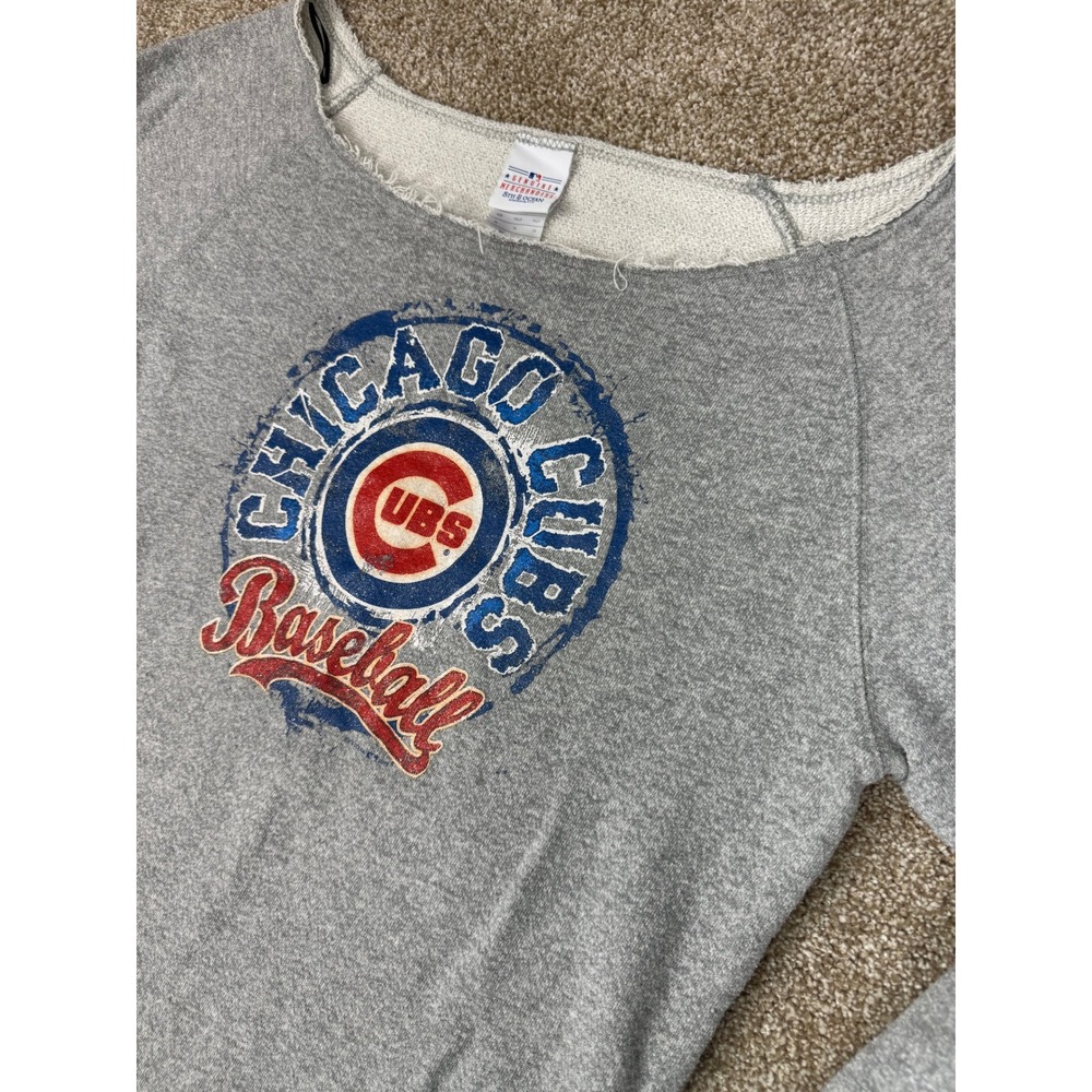 5th & Ocean Chicago Cubs MLB Gray Raw Edge Boat Neck Sweatshirt Womens XL
